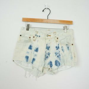 GAP 1969  DIY Bleached Denim Cut Off Shorts